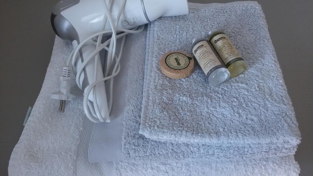 Affittacamere Rubino Guest House Ponte nellʼAlpi المظهر الخارجي الصورة