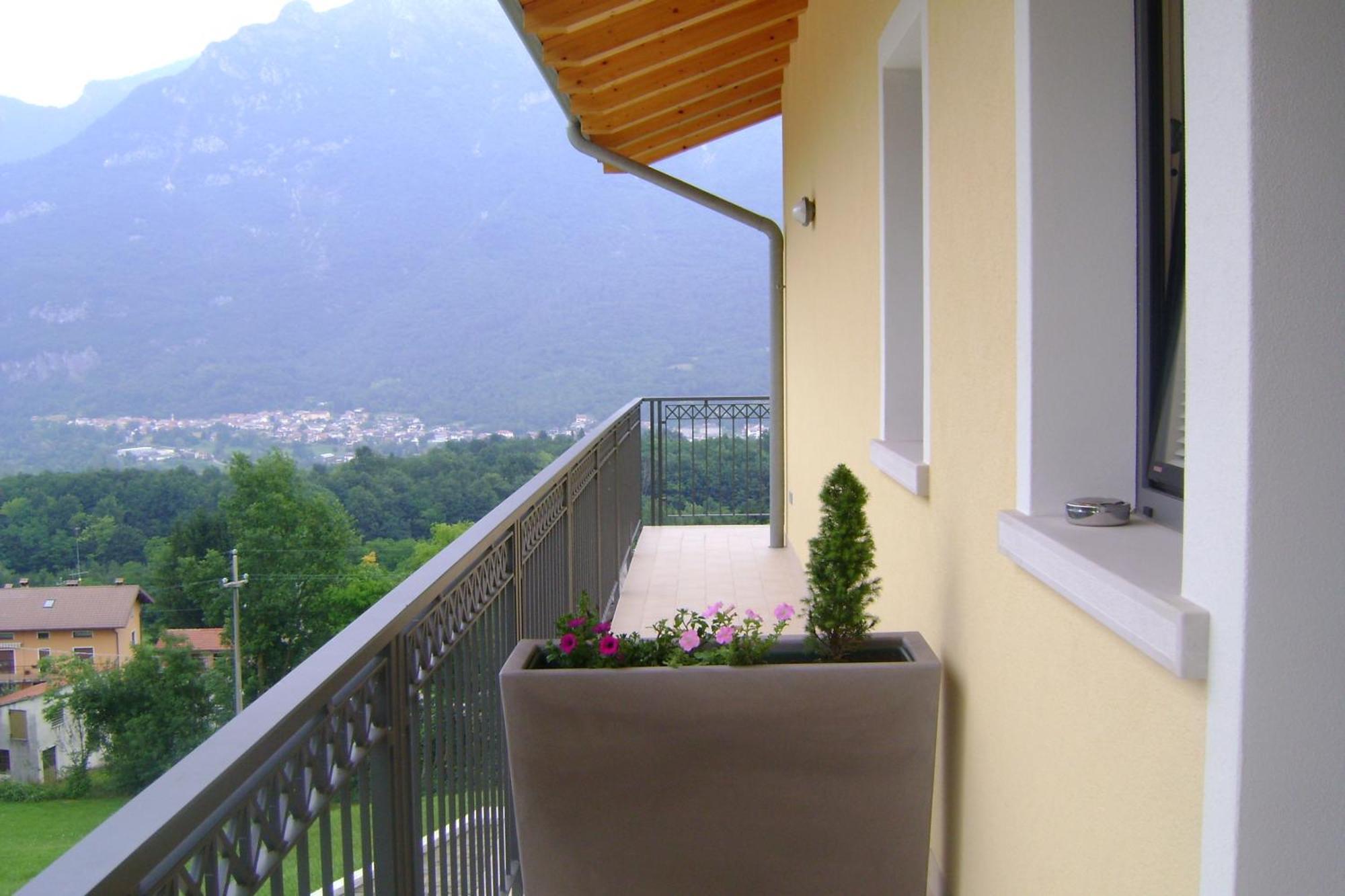 Affittacamere Rubino Guest House Ponte nellʼAlpi المظهر الخارجي الصورة