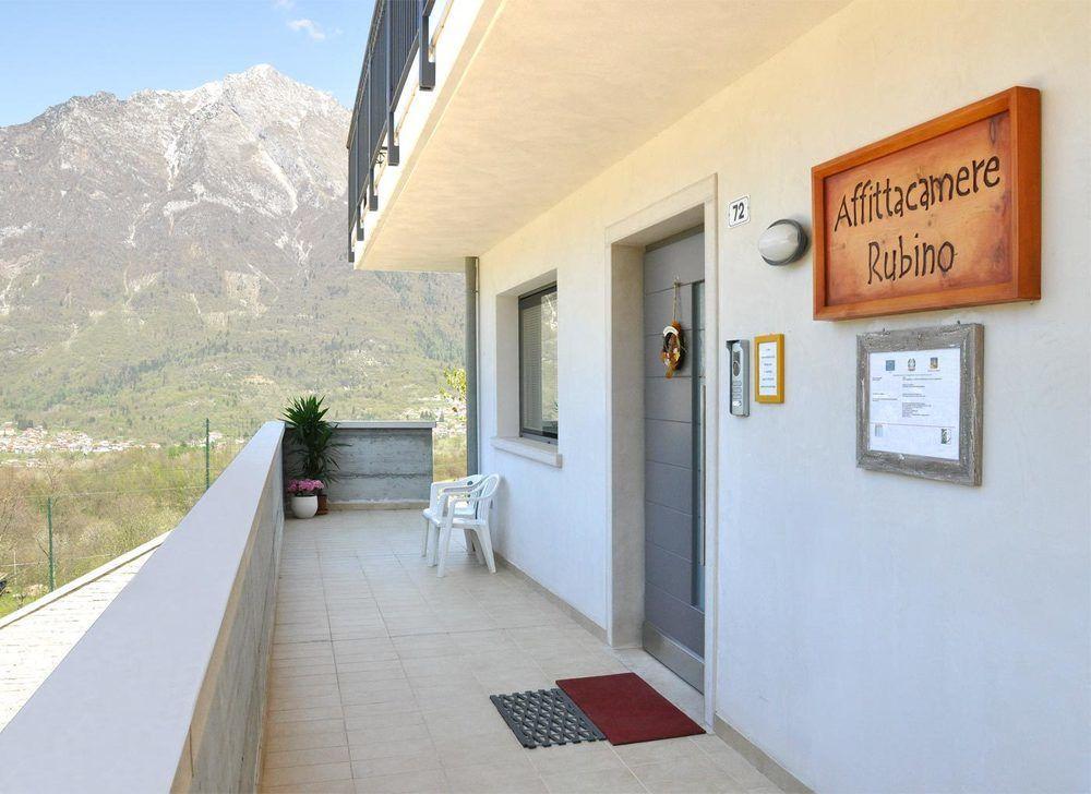 Affittacamere Rubino Guest House Ponte nellʼAlpi المظهر الخارجي الصورة