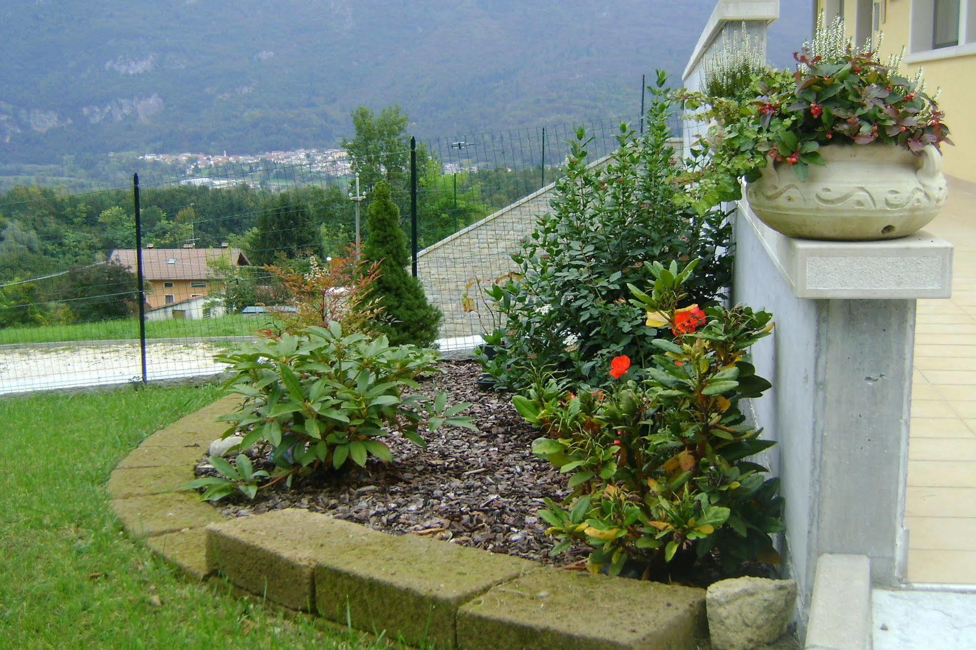 Affittacamere Rubino Guest House Ponte nellʼAlpi المظهر الخارجي الصورة